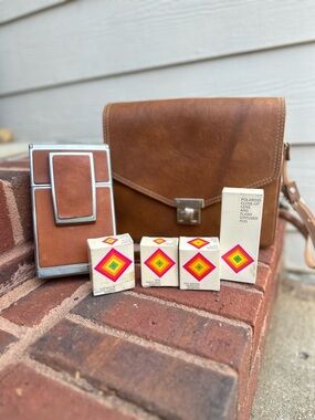 VINTAGE POLAROID SX-70 LAND CAMERA ALPHA 1 INSTANT FILM CAMERA